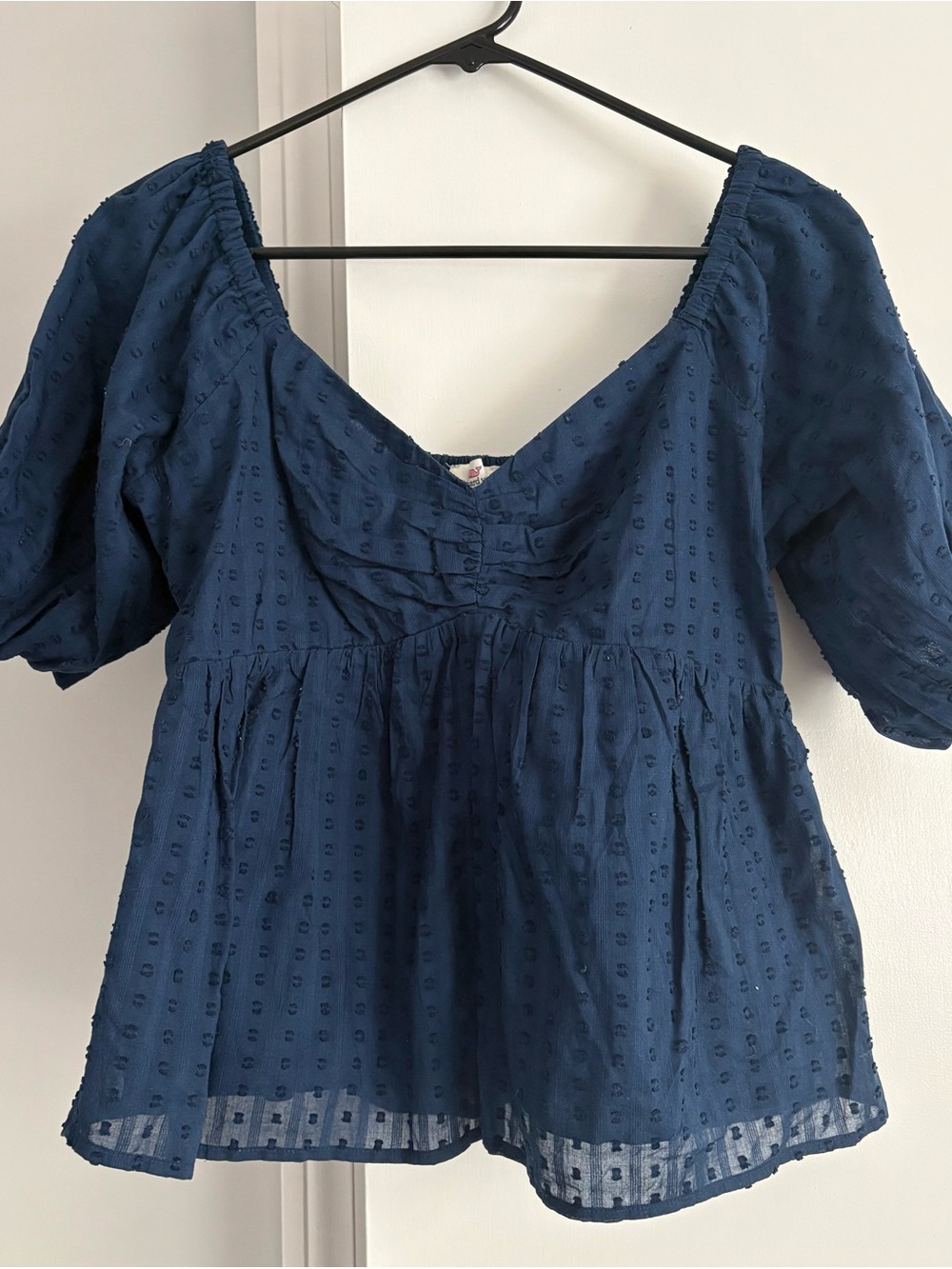 NWT Vineyard Vines Women's Navy Blue Swiss Dot Peasant Top